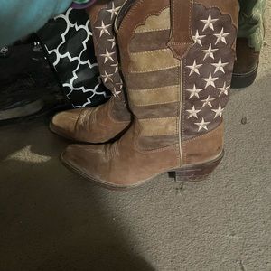 Women’s boots
